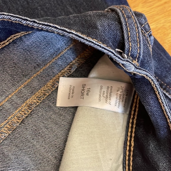 Maurice’s Size 16W Women’s Jeans Bootcut - Picture 5 of 5